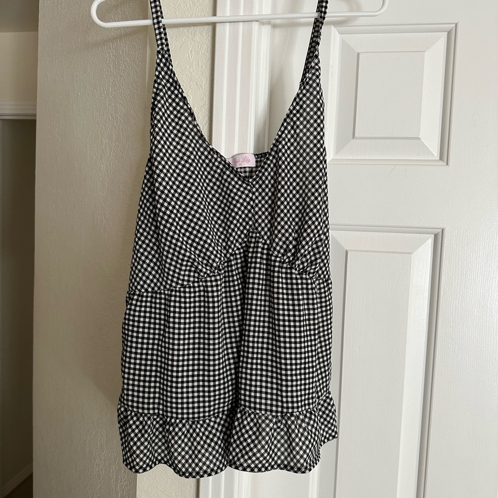 Women’s Pink Lily XL top